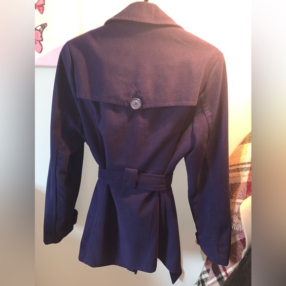 Wool trench coat - Picture 5 of 6